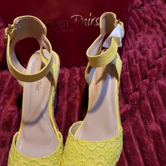 NWB Dream Paris Cherish Yellow Size 11 - Picture 5 of 7